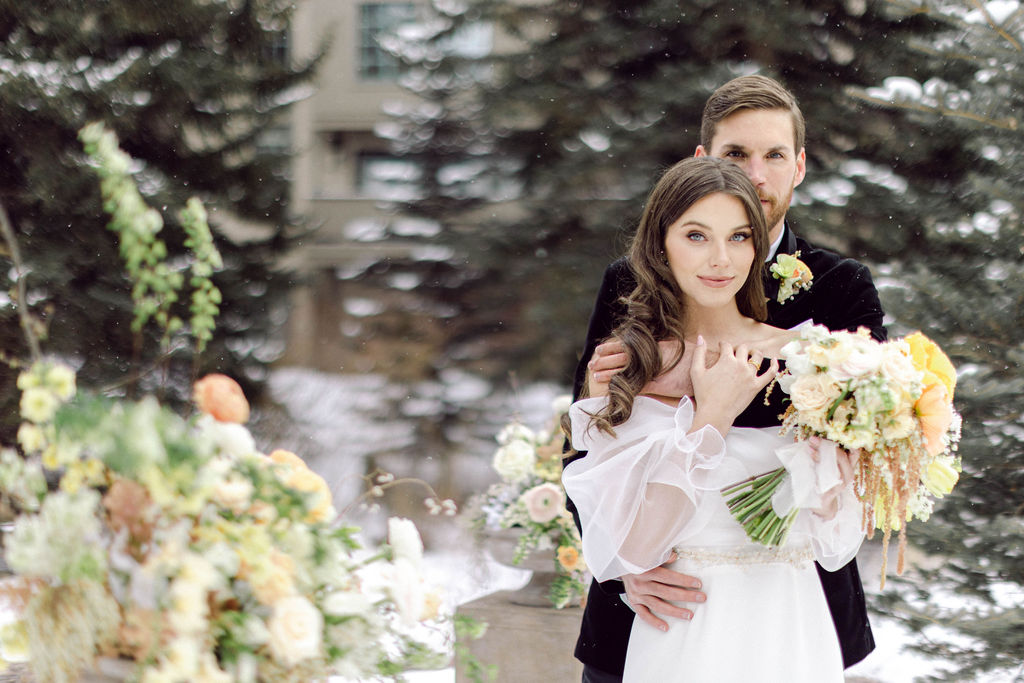 How To Stay Warm During Winter Wedding Portraits, Minnesota Wedding  Photographer